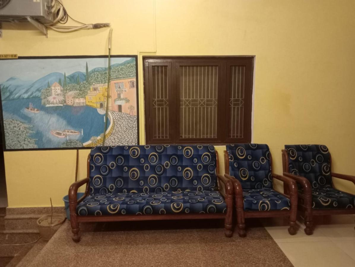 Gangotri Inn Varanasi Eksteriør bilde