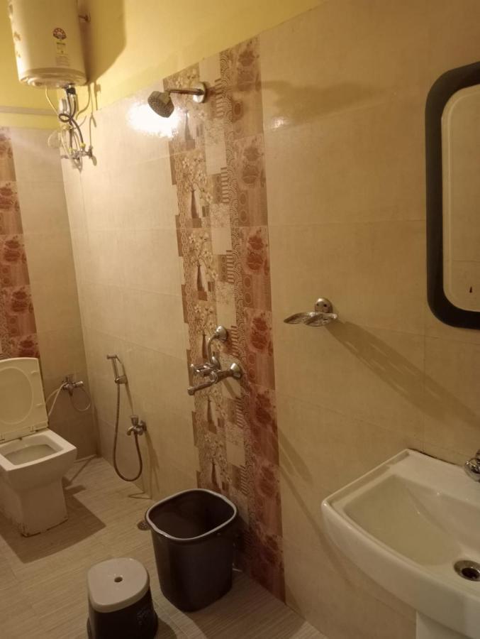 Gangotri Inn Varanasi Eksteriør bilde