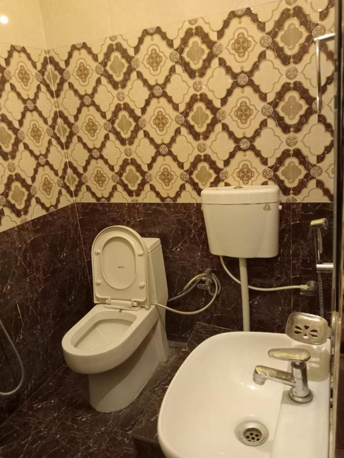 Gangotri Inn Varanasi Eksteriør bilde