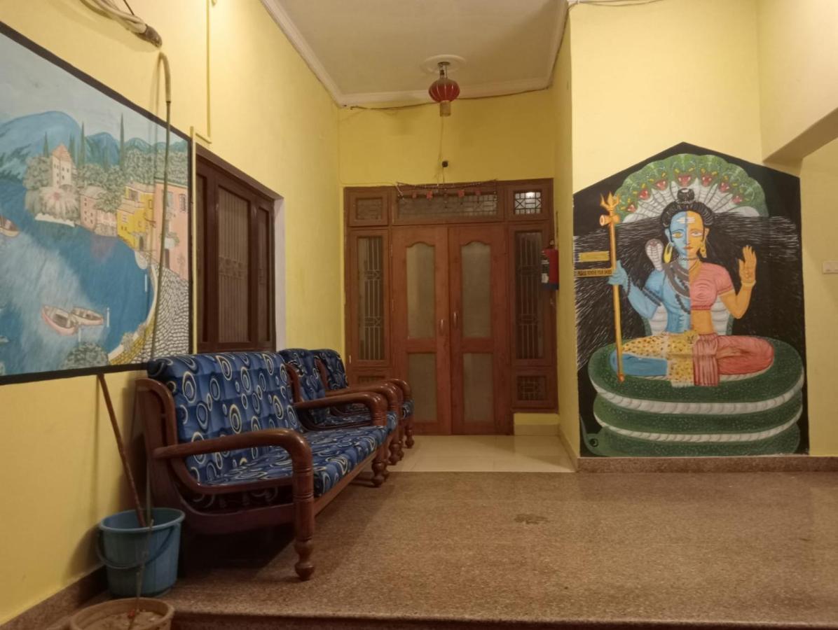 Gangotri Inn Varanasi Eksteriør bilde