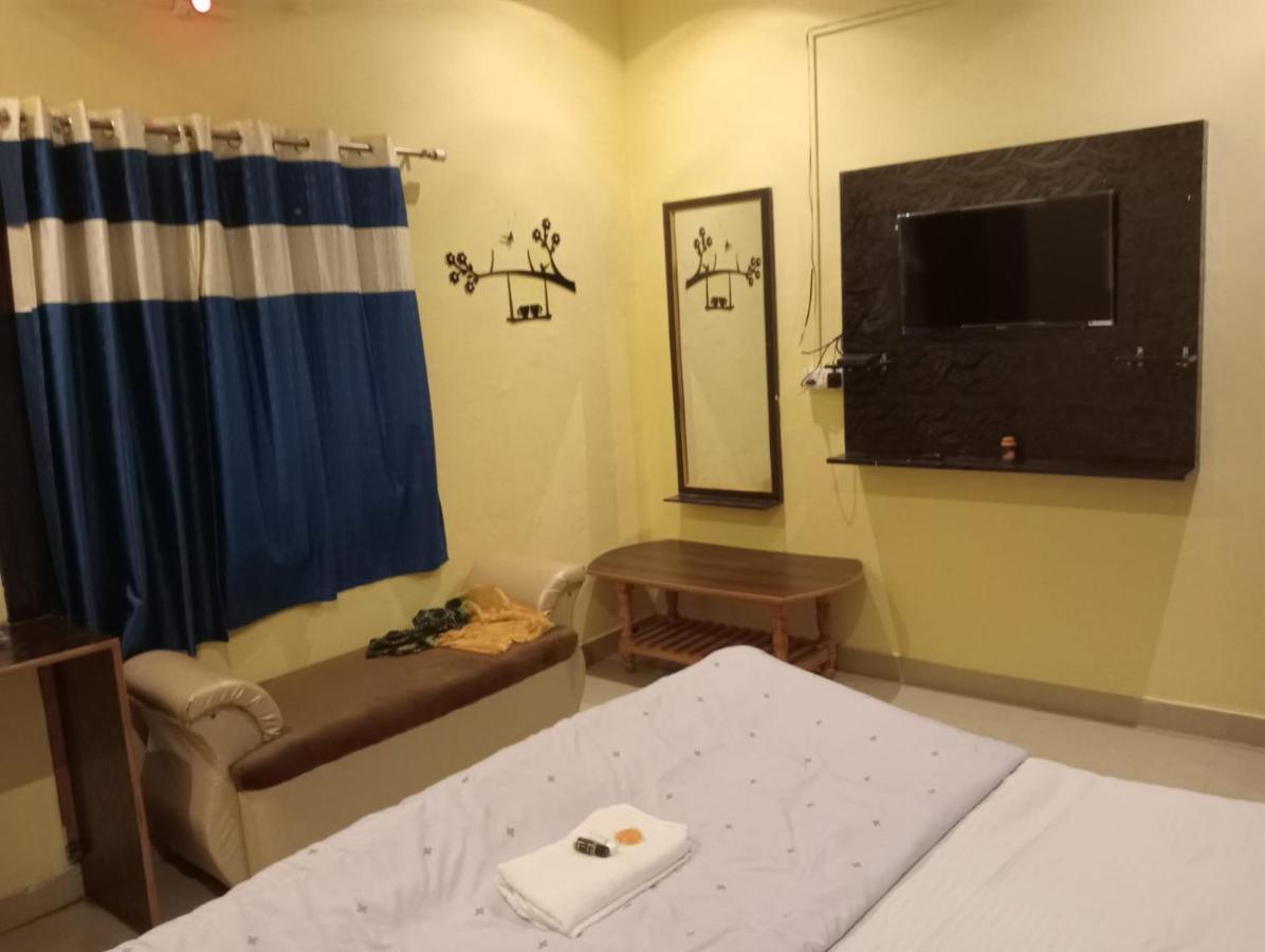 Gangotri Inn Varanasi Eksteriør bilde